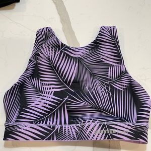 Chestee reversible sports bra size 8